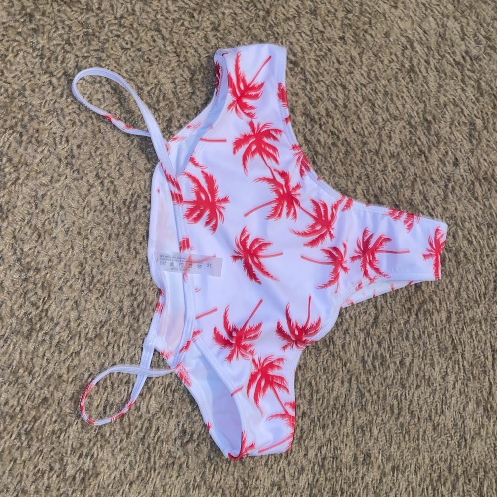Swim suit bottoms